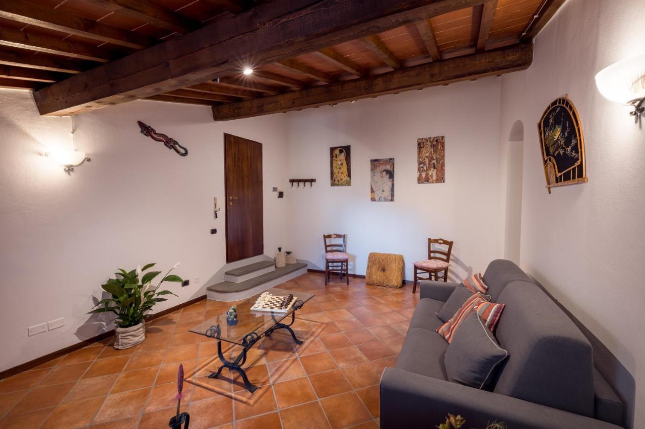 Tognazzi Casa Vacanze - Casa Vico Zambra Zewnętrze zdjęcie